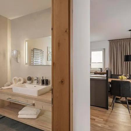 Monas Apartment Mayrhofen